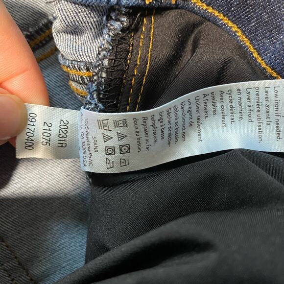 SPANX Women's Cropped Flare Denim Jeans Medium Wash Blue Small Stretch Pull On - Picture 9 of 11